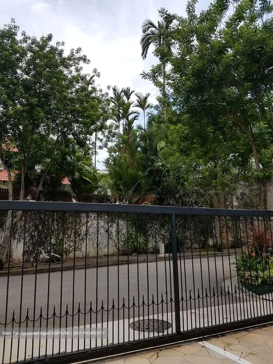 Fernhill Road (D10), Condominium #533055201